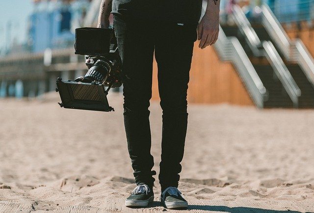 DiegesisFilms's tweet photo. As documentary filmmakers in 360, we find this to be very inspiring news!
4 Exciting Video Marketing Trends for 2018 | Marketing Insider Group https://t.co/j0eDyy8zYd #360video #documentaries #familylegacy https://t.co/L6l49TSvuw