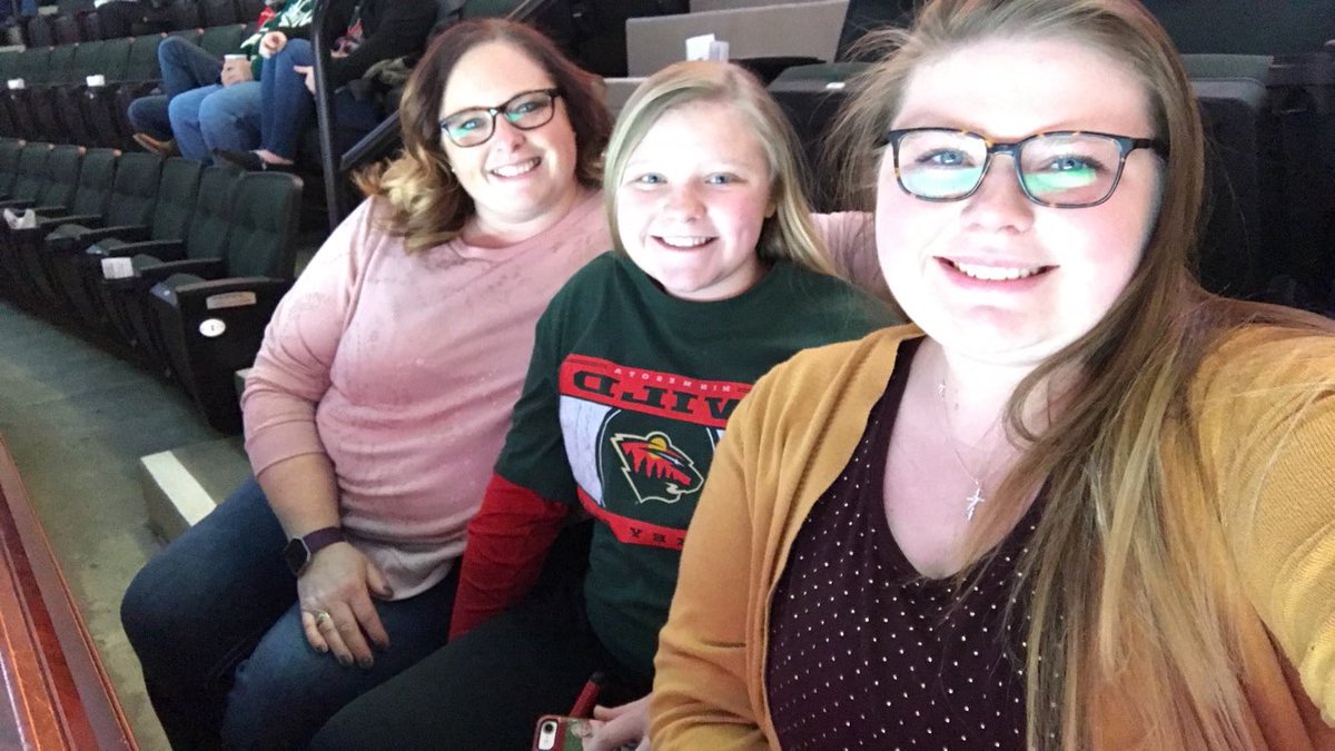 KatelynH_'s tweet photo. Let’s play hockey! #MNwild https://t.co/wkckezG4yR