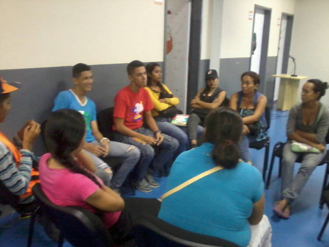 IdennaTrujillo1's tweet photo. @RDSTRU junto a los brigadistas del @SVEdoTrujillo de Mcpio-Sucre Culminan la formulación popular y debate del plan de la patria 2025 @Idennaoficial @GobTrujillo @ajacquep @flak_yela @SomosChavez2_0 @ZonaRoj4F https://t.co/aNs9TSJoj6