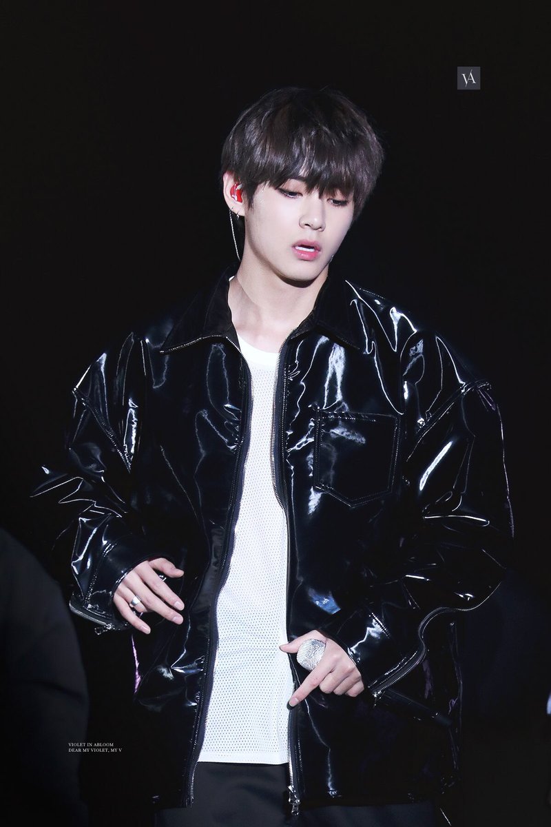 taehyungpic's tweet photo. https://t.co/rwr7fa3HIR