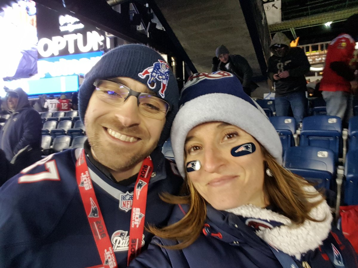 Jenn_Goodson's tweet photo. #patsgame #gopats #PatriotsNation https://t.co/HXVqHZ1nAx