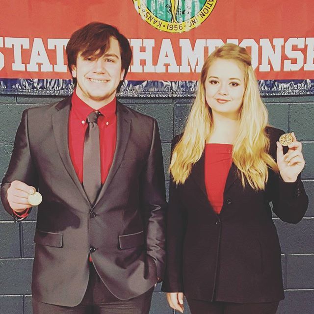 PrincipalHecox's tweet photo. Christian Walls and Jessica Ullom-Minnich, voached by Tammy Duvenal-Unruh, earned 4th place in the 2018 State Debate tournament! We are so proud of you! #moundridgeproud #essentialpiece #eachunique #togethercomplete https://t.co/pwg32kj3Em