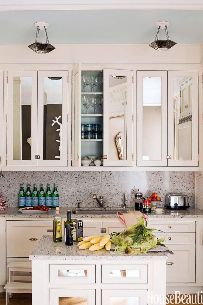 storagechoice's tweet image. Working with a small kitchen is no easy task. If there just never seems to be enough room, check out this article from @HouseBeautiful for 10 small kitchen design ideas to implement today. bit.ly/2yidlsG