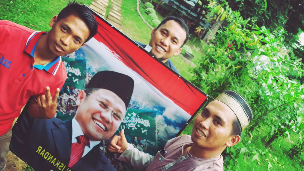 Selamat Pagi Join Kalsel 😃 Semoga Allah senantiasa mempermudah Jalan kita Untuk hajatan 2019 Nanti, Amin Yarobbal Alamin <a href="/jokowi/">Joko Widodo</a> <a href="/cakimiNOW/">A Muhaimin Iskandar</a> #JoinKalsel2019