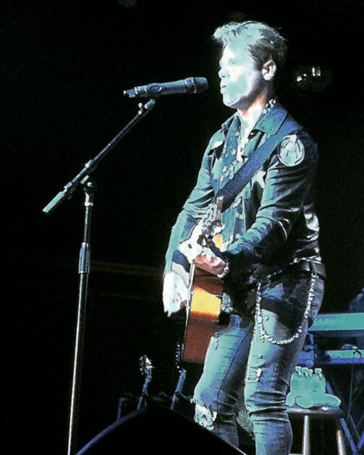 PlayEntNetwork's tweet image. Reposting @arielnanoficial:
LIVE DEC. 2017

#music #guitar #song #gibson #rocker #radio #gibsonguitar #guitarplayer #sexy #arielnan #singer