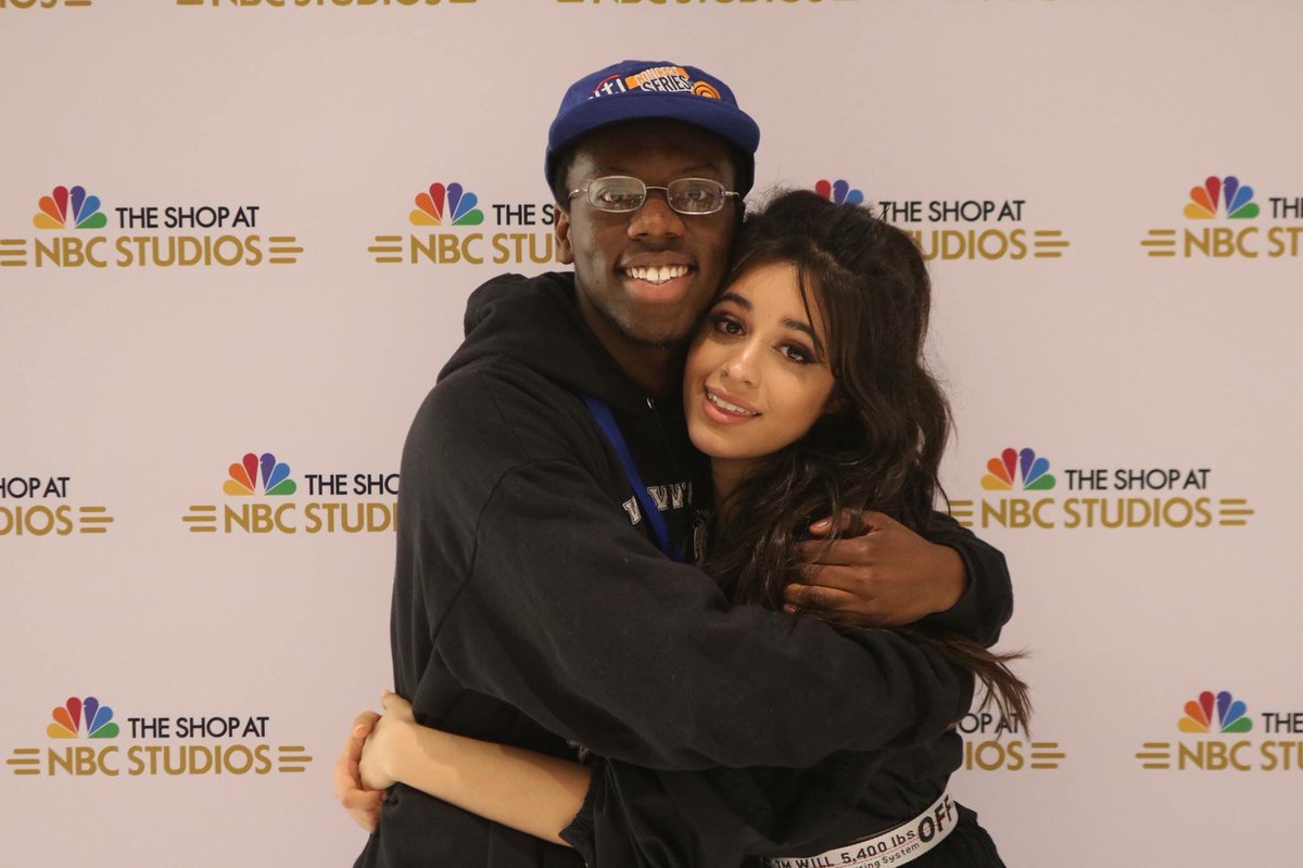 mikey_balboa22's tweet photo. @rogerhgold @Camila_Cabello hey Camila it’s me, Today at the album signing in CT I gave u a black pouch with a necklace and a letter inside please read it and I love u and @ShawnMendes ❤️💙 #CAMILAxGMA #camila #CamilaOnHits1 #camilacabello @rogerhgold @sinucabello @rockwithjuno https://t.co/ylOtko3G1b