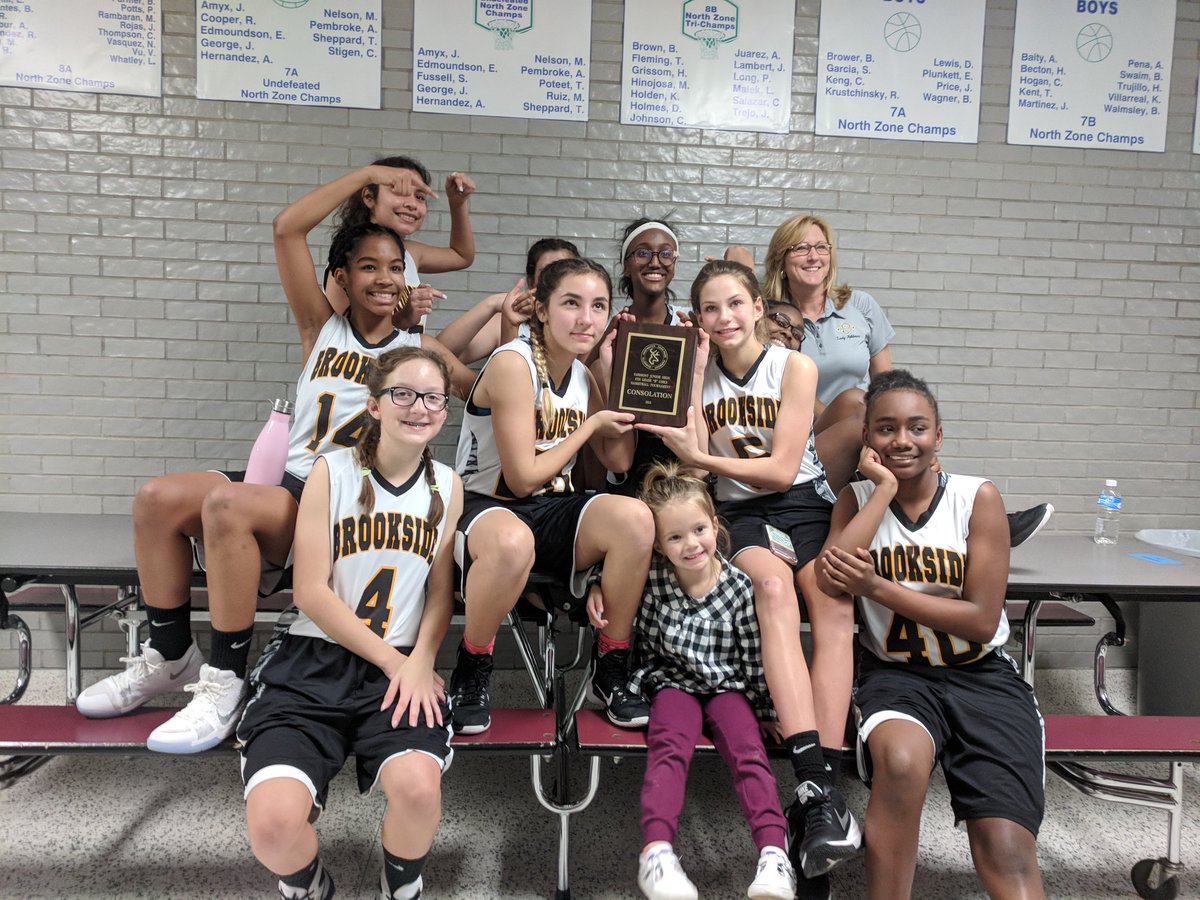 bis_gabc's tweet photo. @laurenambeau That they are! #LadyBulldogStrong https://t.co/Gy9eoyURnZ