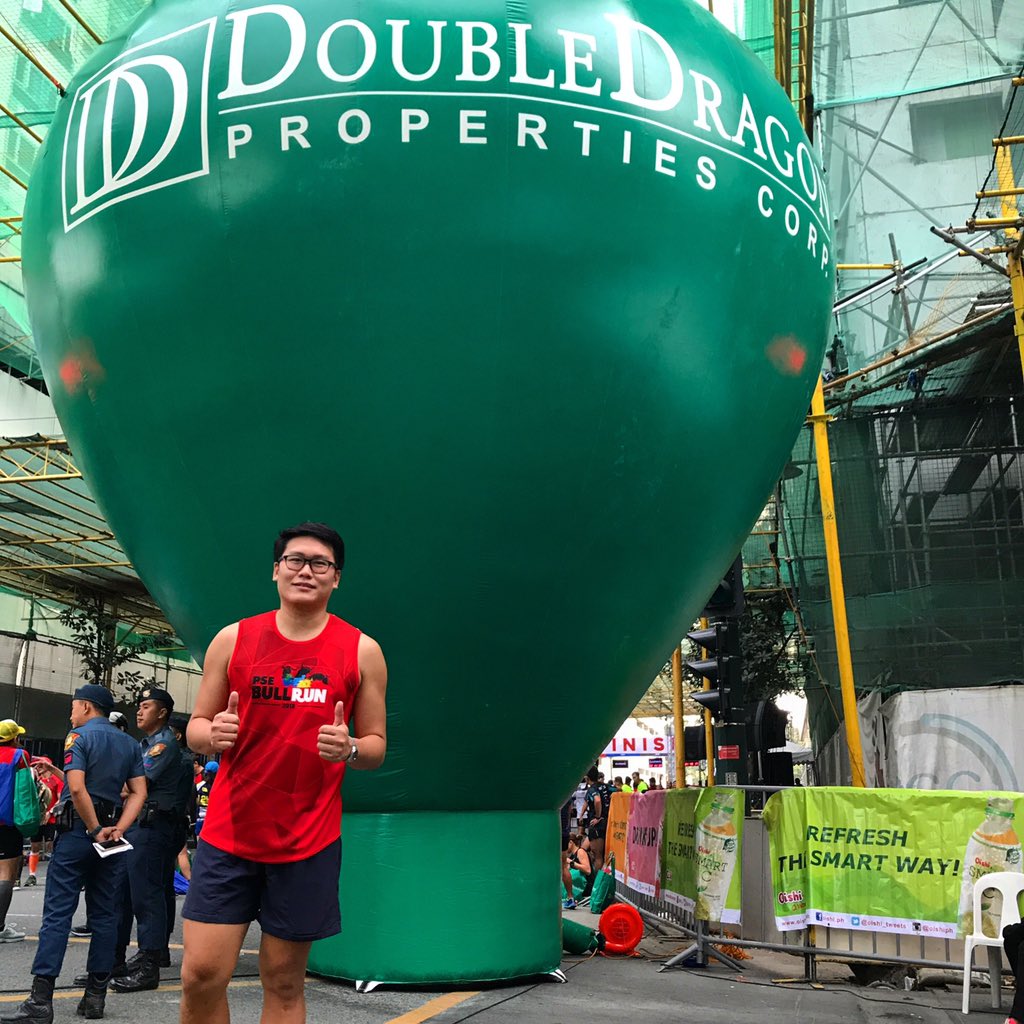briankingong's tweet photo. Awesome morning at The PSE Bull Run. #psebullrun #psebullrun2018 #fittoinvest #doubledragonph https://t.co/oAV8YlFfJ2