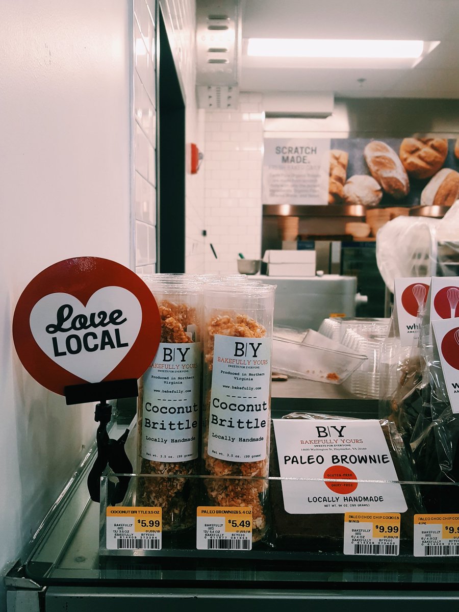 JR_Barrineau's tweet photo. @BakefullyYours spied these goodies today @EarthFare ❤ #lovelocal #sweetsforeveryone https://t.co/JTbYtRnYPu