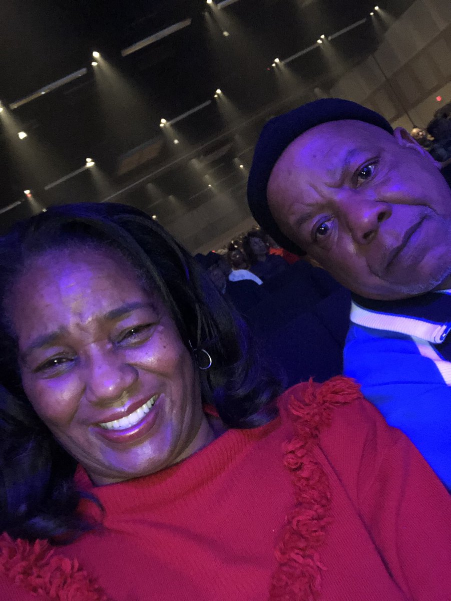 StylestheSalon's tweet photo. #Winstar
#letsgocharlie@imcharliewilson https://t.co/ZsxkayC5as