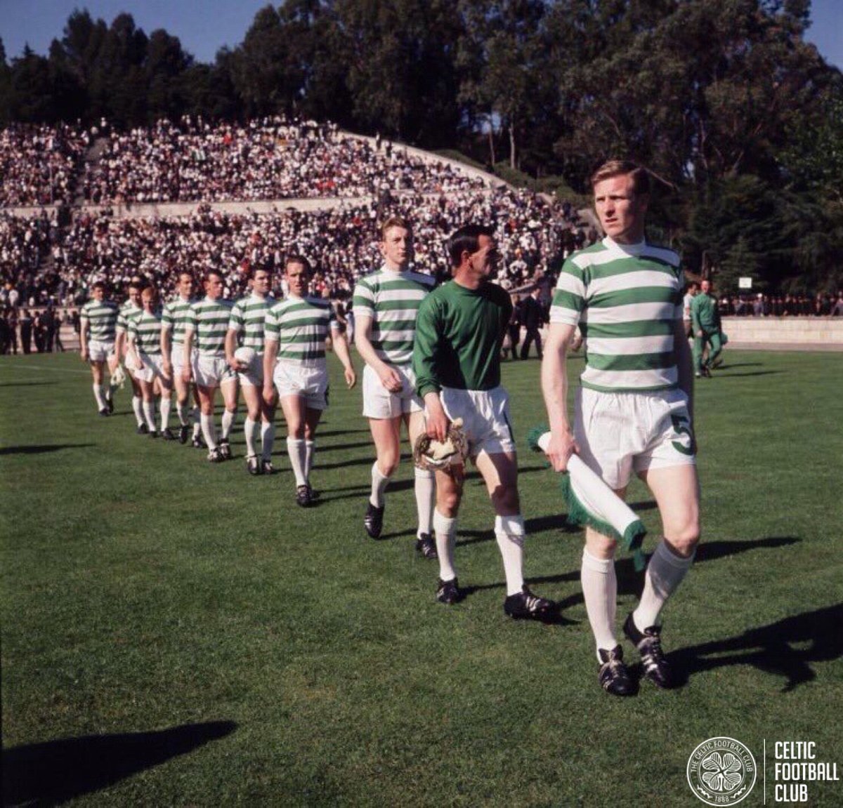 CelticFC's tweet photo. 🗓 #OnThisDay in 1️⃣9️⃣6️⃣7️⃣: The #CelticFC XI which would go on to be renowned as the Lisbon Lions played together for the first time 🦁 https://t.co/FzQoD2zNfm