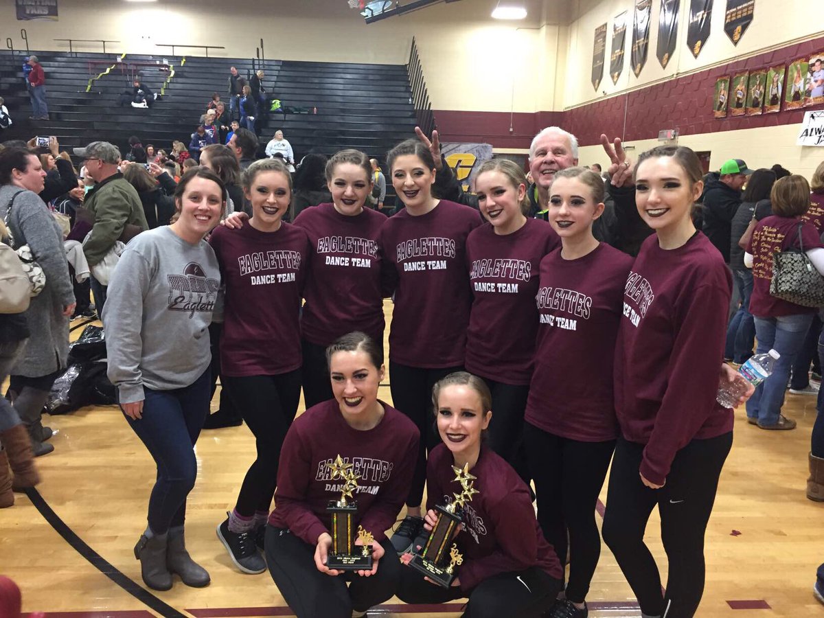 dhseaglettes's tweet photo. Had another fantastic competition day at the Clinton! 2nd in AAA Jazz, 1st in AAA Pom/Dance, and state qualifications for both routines. 🖤❤️ https://t.co/hlFgh6wg0l