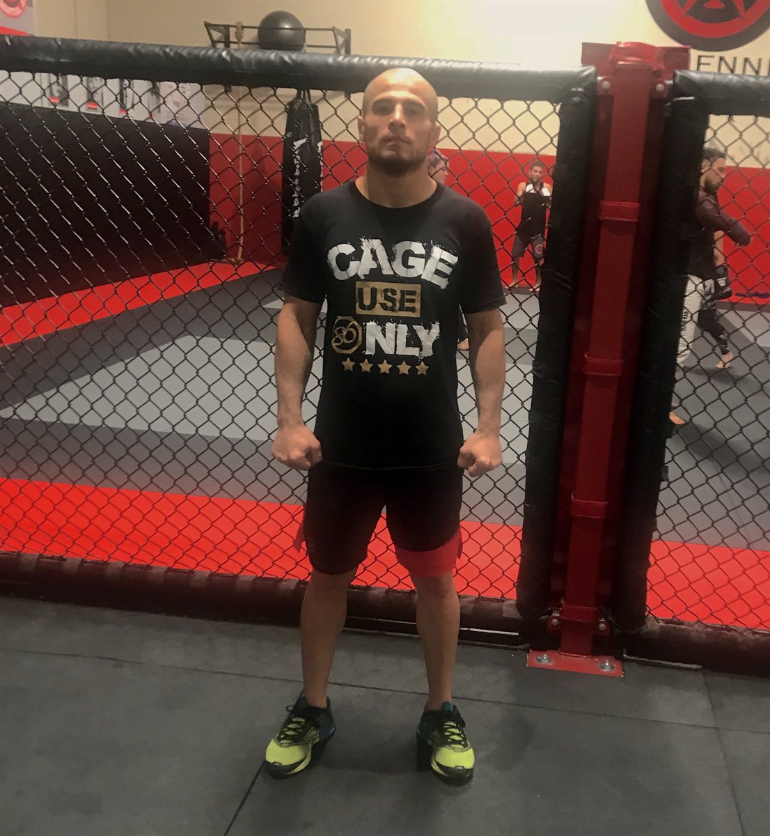 the86ers_brand's tweet photo. One of our newest #familymembers @georgimma is rockin' his "cage use only" #tshirt avail. at: https://t.co/HGXGge7beZ
His upcoming fight is coming up on Jan. 20th at The Forum #bellator192 . Purchase your tickets NOW!
#the86ersbrand #apparel #cageuseonly #clothing #bellator #mma https://t.co/GelagXE0QU