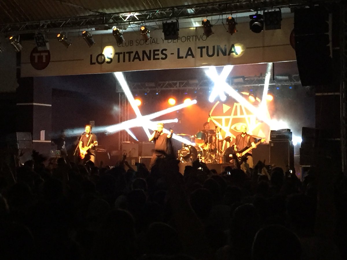 silvialscc's tweet photo. La cultura en primer lugar!!26 años! Salú https://t.co/XaVWuEKCqY