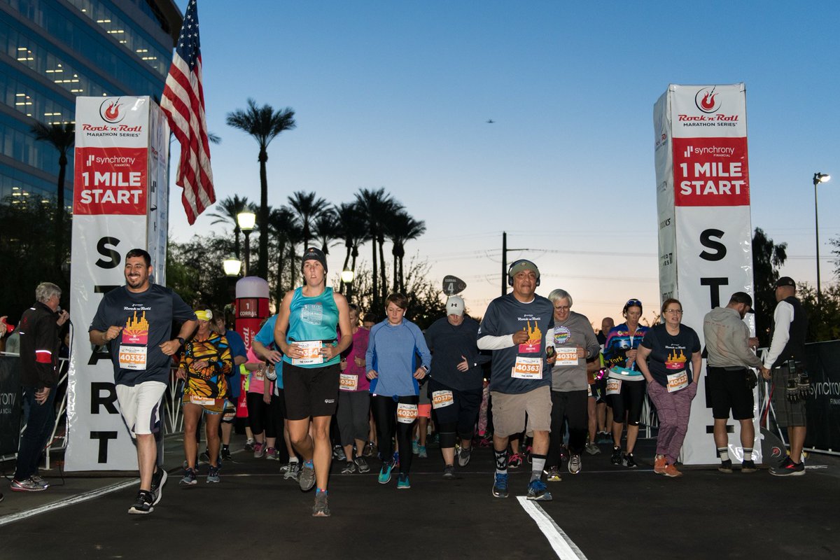 RunRocknRoll's tweet photo. ☀️+🌵+🎸= 😎 Take a look back at the @SYFNews #RnRArizona 1 Mile, 5K presented by @brooksrunning and KiDS ROCK race in photos!

https://t.co/4UPDShXVf2 https://t.co/vElVPPvPg9
