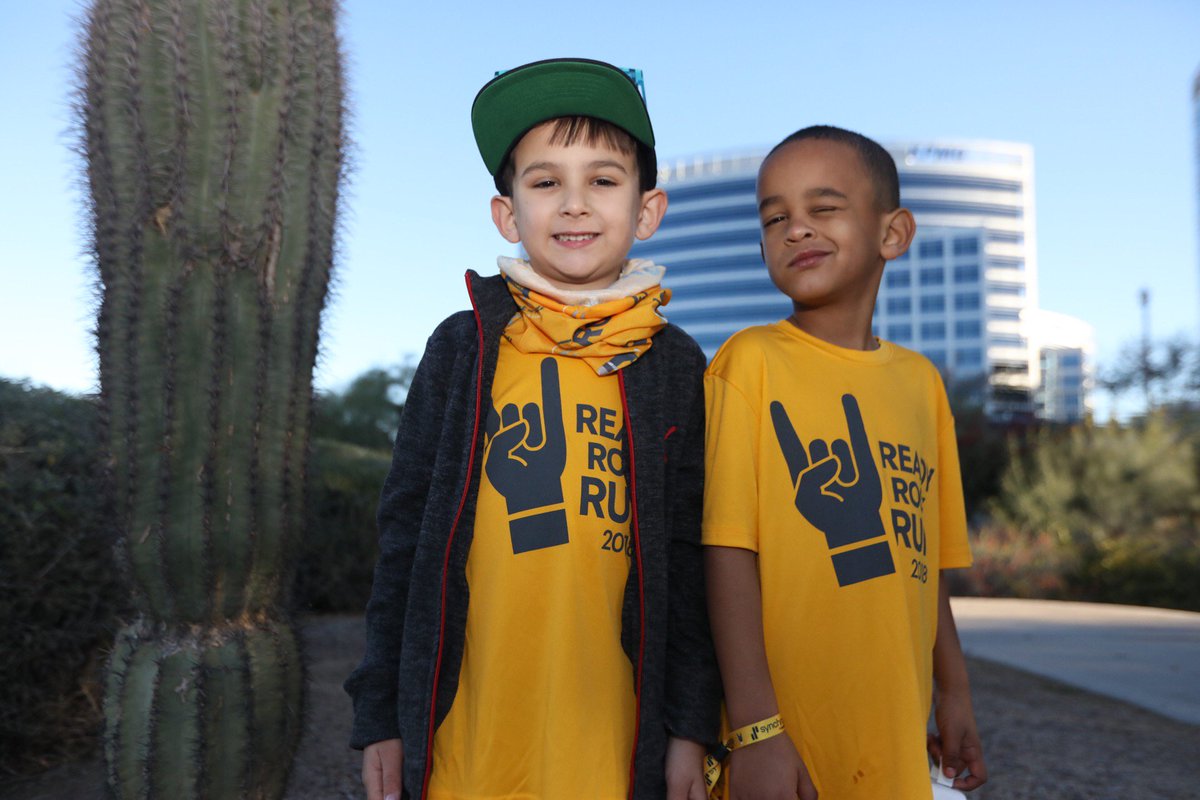 RunRocknRoll's tweet photo. ☀️+🌵+🎸= 😎 Take a look back at the @SYFNews #RnRArizona 1 Mile, 5K presented by @brooksrunning and KiDS ROCK race in photos!

https://t.co/4UPDShXVf2 https://t.co/vElVPPvPg9