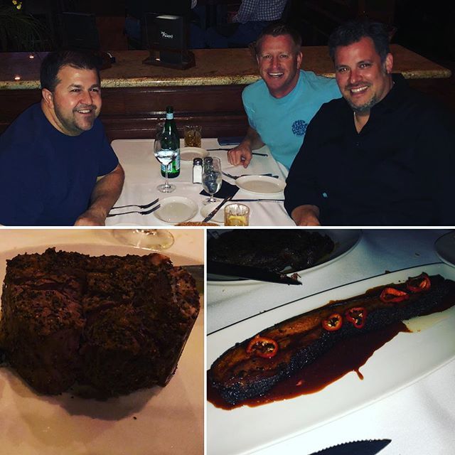 desertwebber's tweet photo. TY #GMMelody for the amazing service and a fantastic dinner! @del.friscos #desertwebber #vegas #experience https://t.co/Z1580tX7s0 https://t.co/2oILuLiAbR