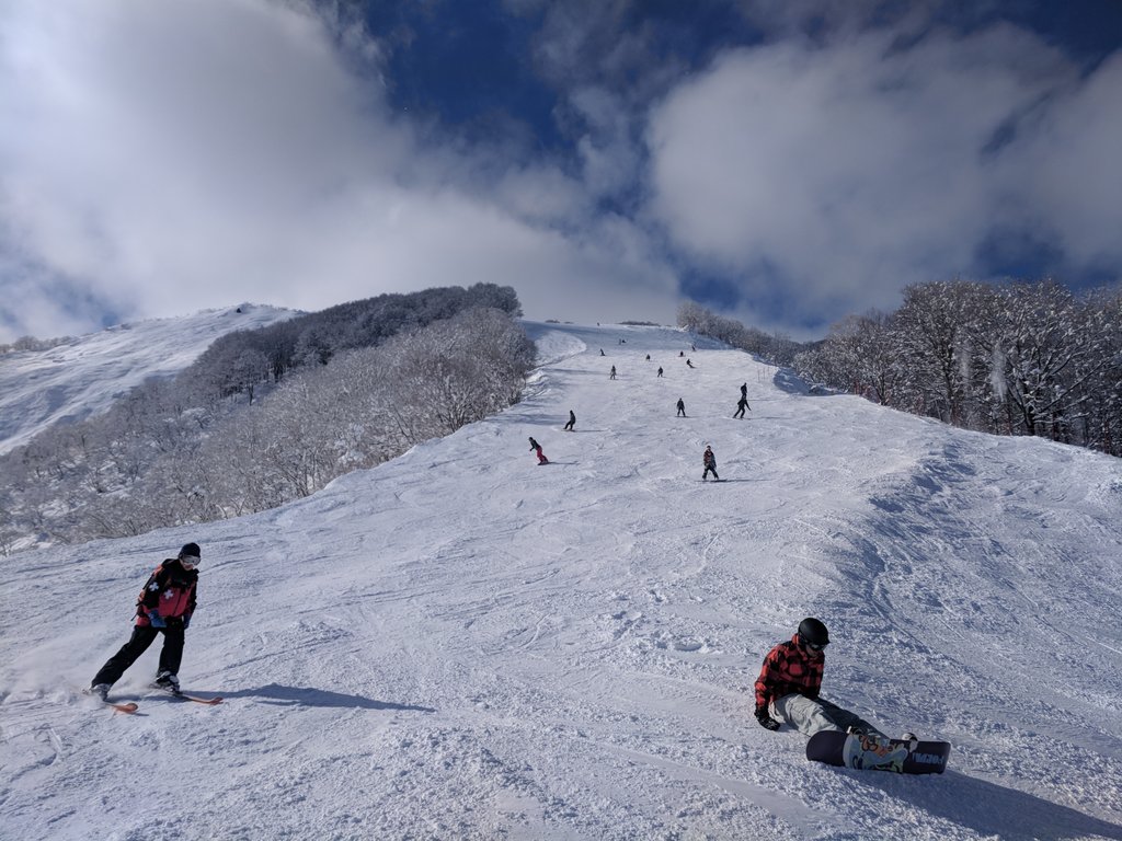 kent_monma's tweet photo. 今日は天気、雪質共に最高！久々に30km滑ったわー！#purepowder https://t.co/pTojNRmE32