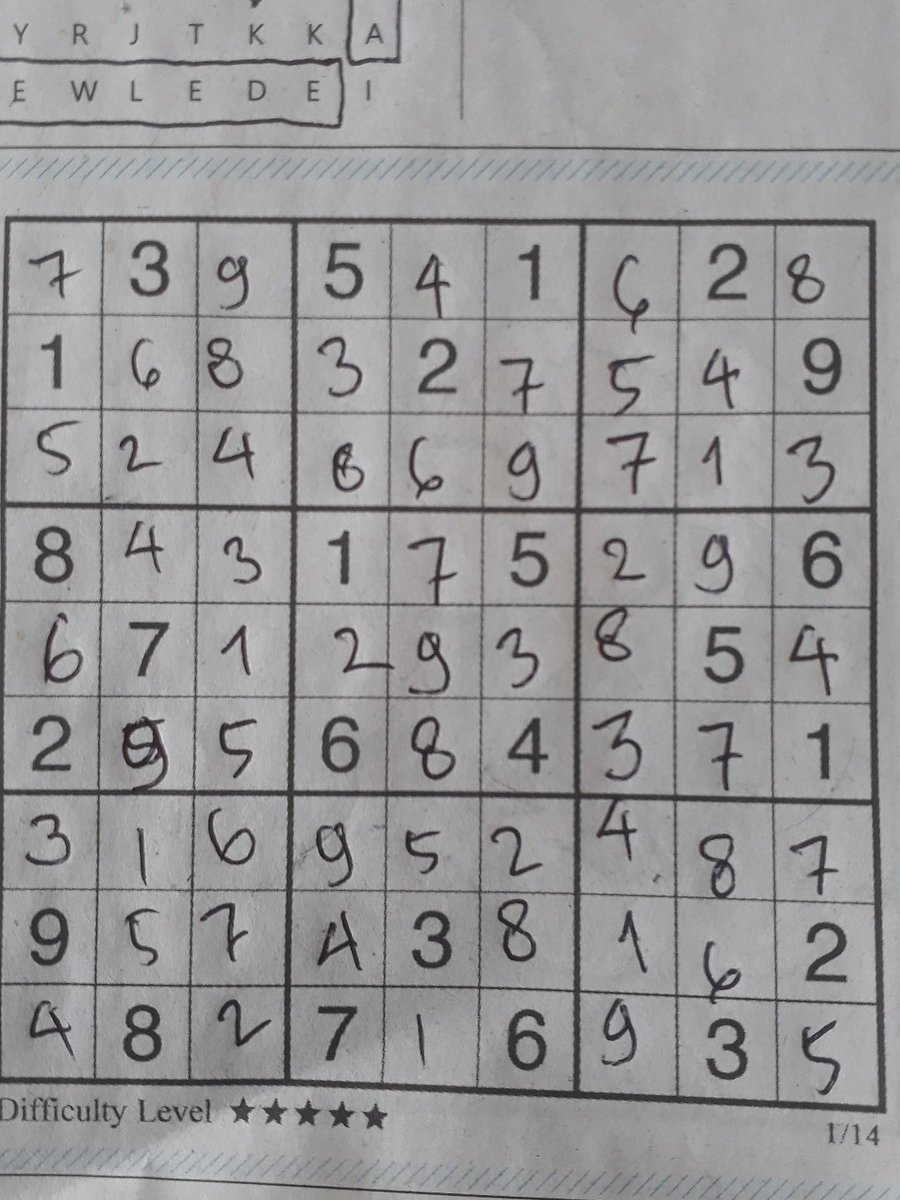kebomerah's tweet photo. @KompasKlasika #TantanganSudoku Minggu,14 Januari 2018 https://t.co/tCQUyhXmh5