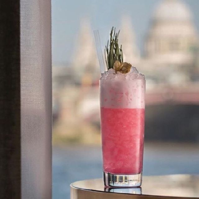 MoveActive's tweet image. Is the end of the weekend already!?! Just one more cocktail? ift.tt/2AYek2A