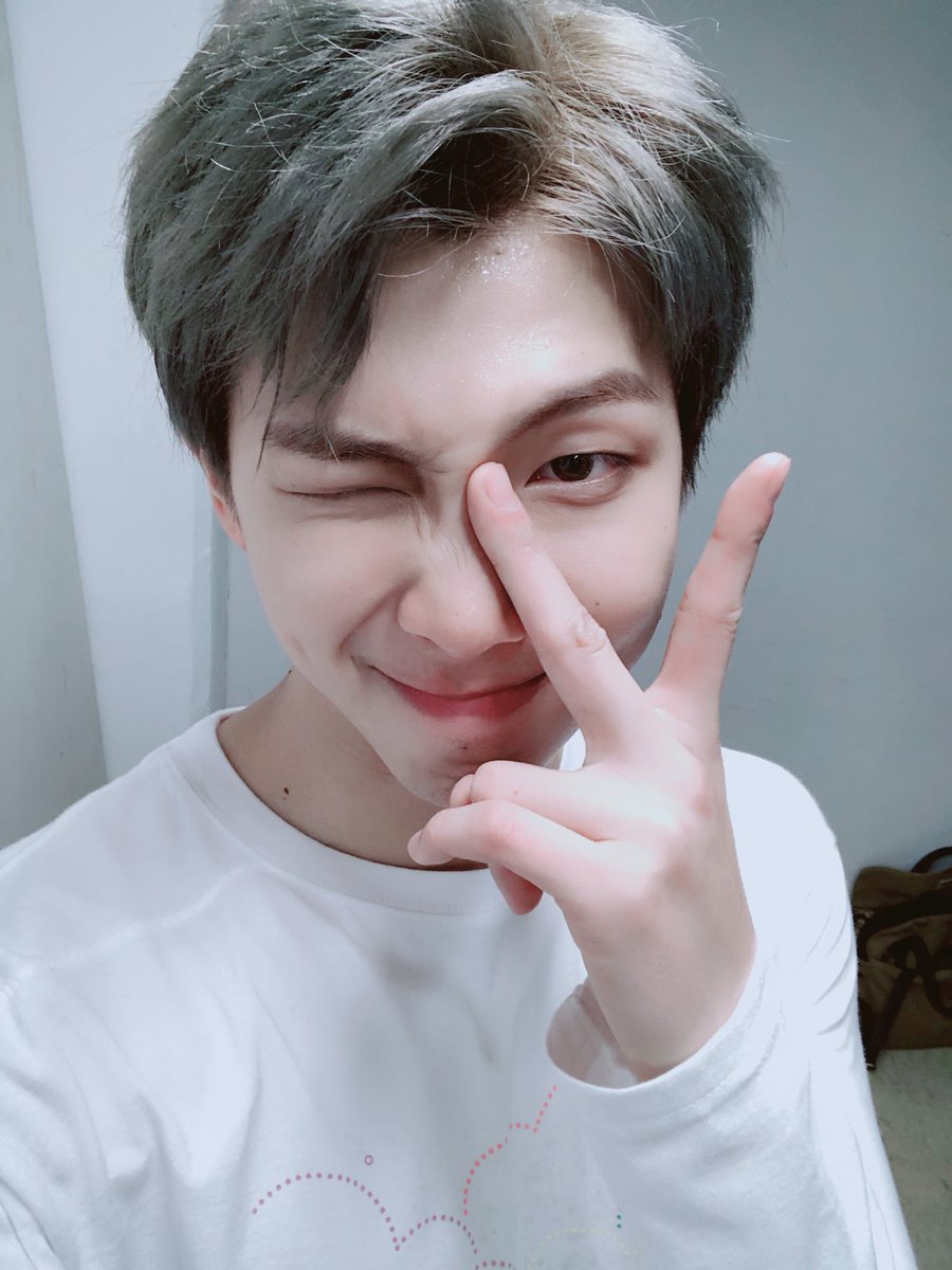 BTS_twt tweet picture