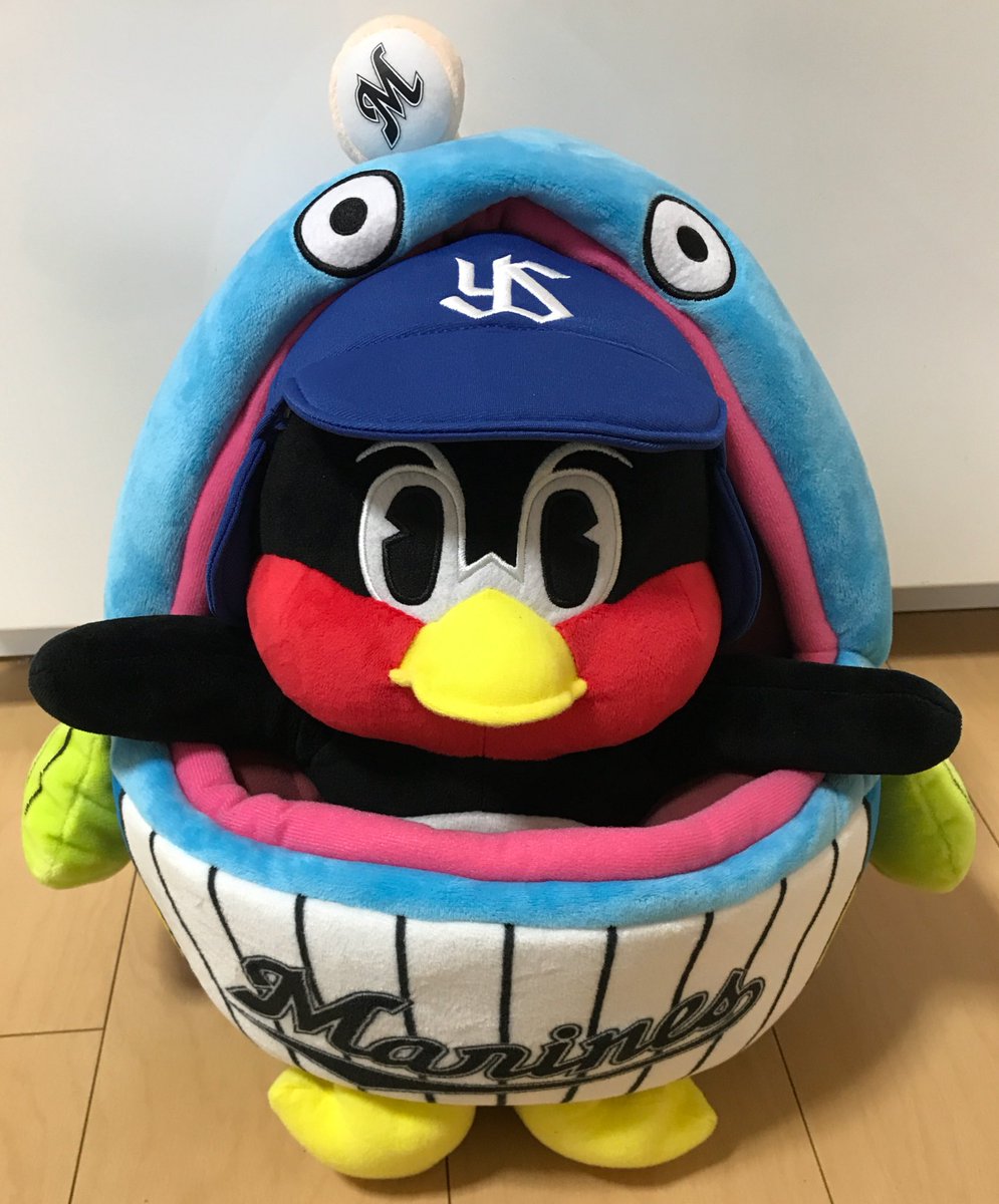Misaki Ys 26 すわくろうさんの おべべが作れるないので 今日は かいでーなやつを 持参したのだけれど 駐車場に到着が15分前 慌てて会場へ 車の中でお留守番してました つば九郎with謎の魚 Misaki Ys 26 すわくろうさんの おべべが作れるないので 今日は かいでーなやつを 持参したのだけれど 駐車場に到着が15分前 慌てて会場へ 車の中でお留守番してました つば九郎with謎の魚