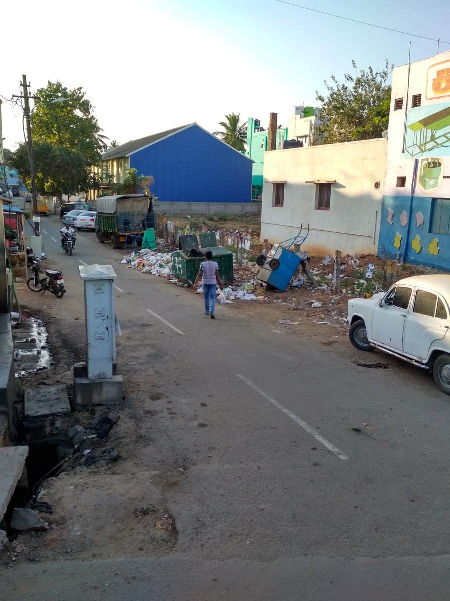 srisaravanan369's tweet photo. Please fix (Parking) @ https://t.co/8ka6ZINFxG @PMOIndia @swachhbharat @swachhbharatGov @narendramodi @MoHUA_India (via @swachhbharatapp) https://t.co/u2BJpyNou3