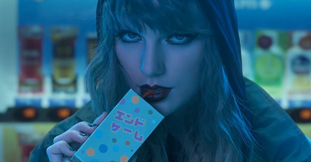 HuffPostWeird's tweet photo. Taylor Swift lives up to her big reputation in new #EndGamevideo https://t.co/wGXdkCvaKV https://t.co/lHZFbUfs3C
