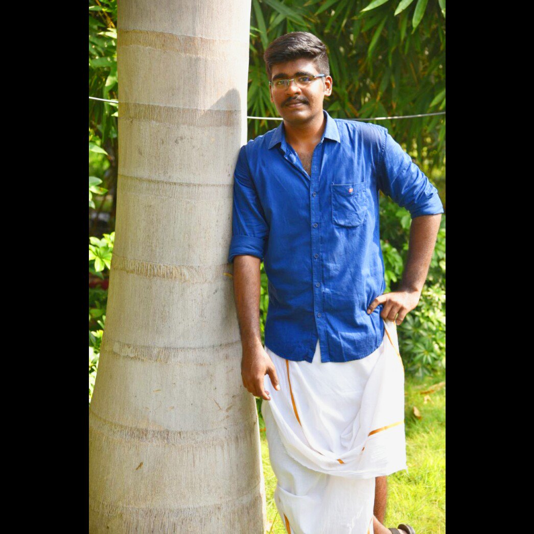 Ragavan_Rama's tweet photo. இனிய பொங்கல் வாழ்த்துக்கள் ☀ https://t.co/hVz5YCaUdW