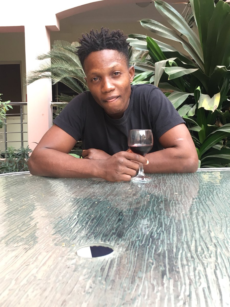 Rhayomusik's tweet photo. Learn to appreciate yourself and thank God for life every damn time. Nothing beats that.
#happysunday #Rayobaby https://t.co/XYS314mHXu