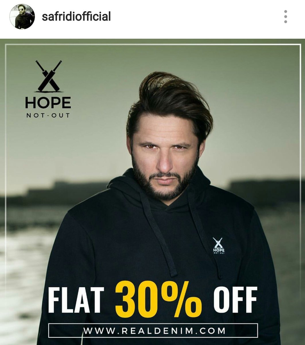 mareezeqalb's tweet photo. It's flat 30% off on whole stock guys go get yours. #HopeNotOut #RealDenim @SAfridiOfficial https://t.co/fQ9nTzlGJM