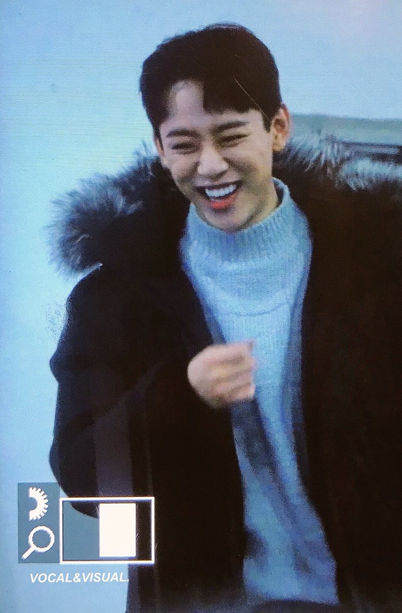 Vocal_Visual's tweet photo. 180114 #대현 @BAP_Daehyun 수고했엉! 화요일에 도 보장! ❤️ https://t.co/3oZIPNIcNr