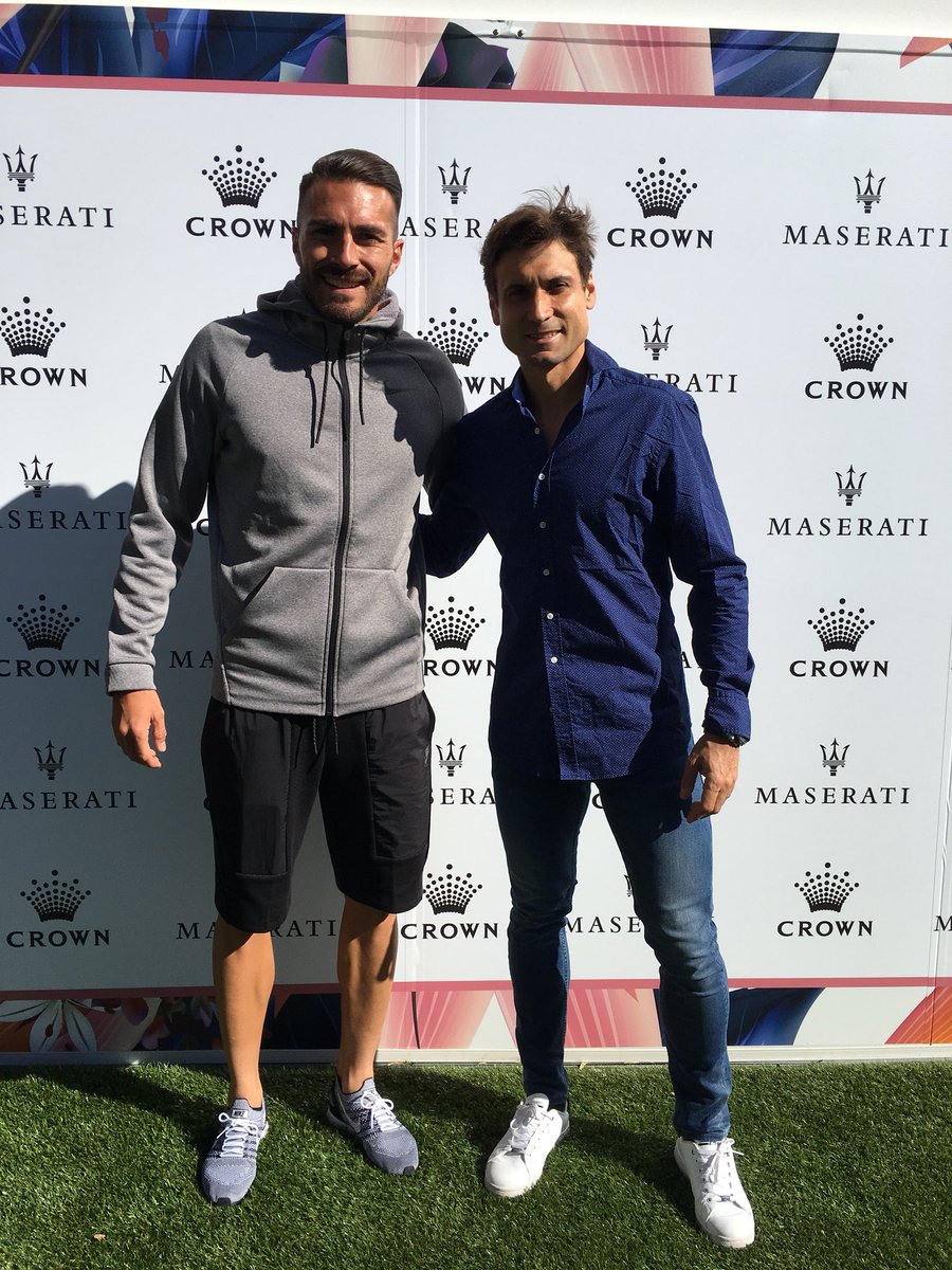 DavidFerrer87's tweet photo. 💪💪!  Mañana debut en @AustralianOpen ! Tendre el apoyo de un Xabiero!! 😜 https://t.co/2xD4sTVdfM