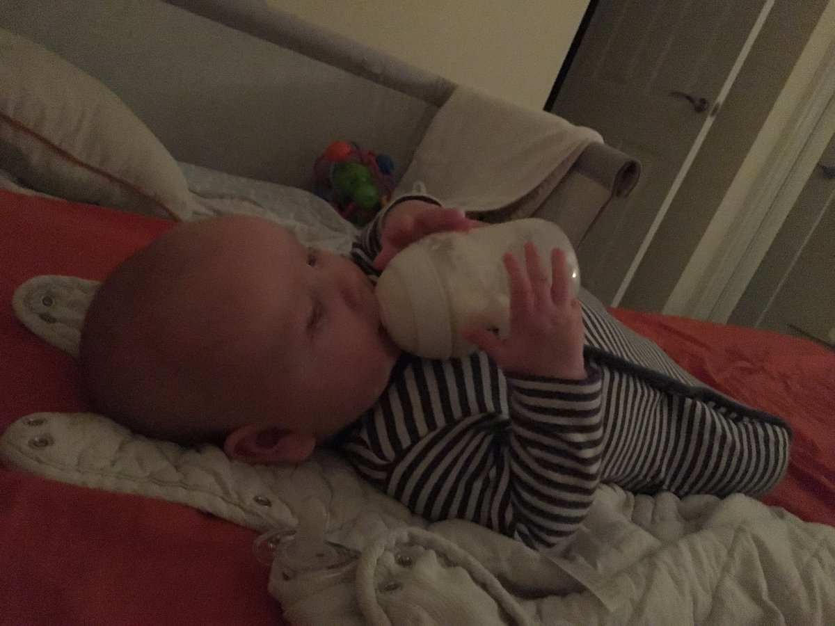 stazxxx's tweet photo. Almost 4 months old #growingupsofast #babyboy #bumbo https://t.co/32stTNw0xn