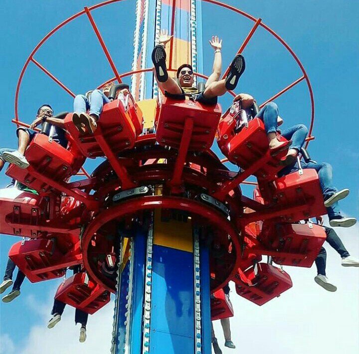 Ang saya nila dito. Nakikita naman kay Alden. Hahahaha
#RoadTripTagaytay 
#ALDENonRoadTripTagaytay