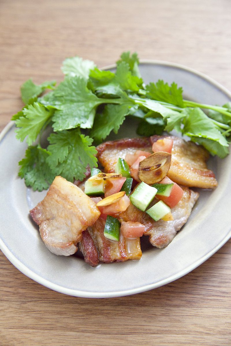 榎本美沙 塩豚グリルのサラダ仕立て こってり塩豚をさっぱりサラダにアレンジしました レシピはこちら T Co Ywryf8ttxs お腹ペコリン部 Twitter 家庭料理 部 塩豚 塩豚アレンジ 豚バラ肉 つくりおき ふたりごはん 夫婦ごはん 料理 夫婦