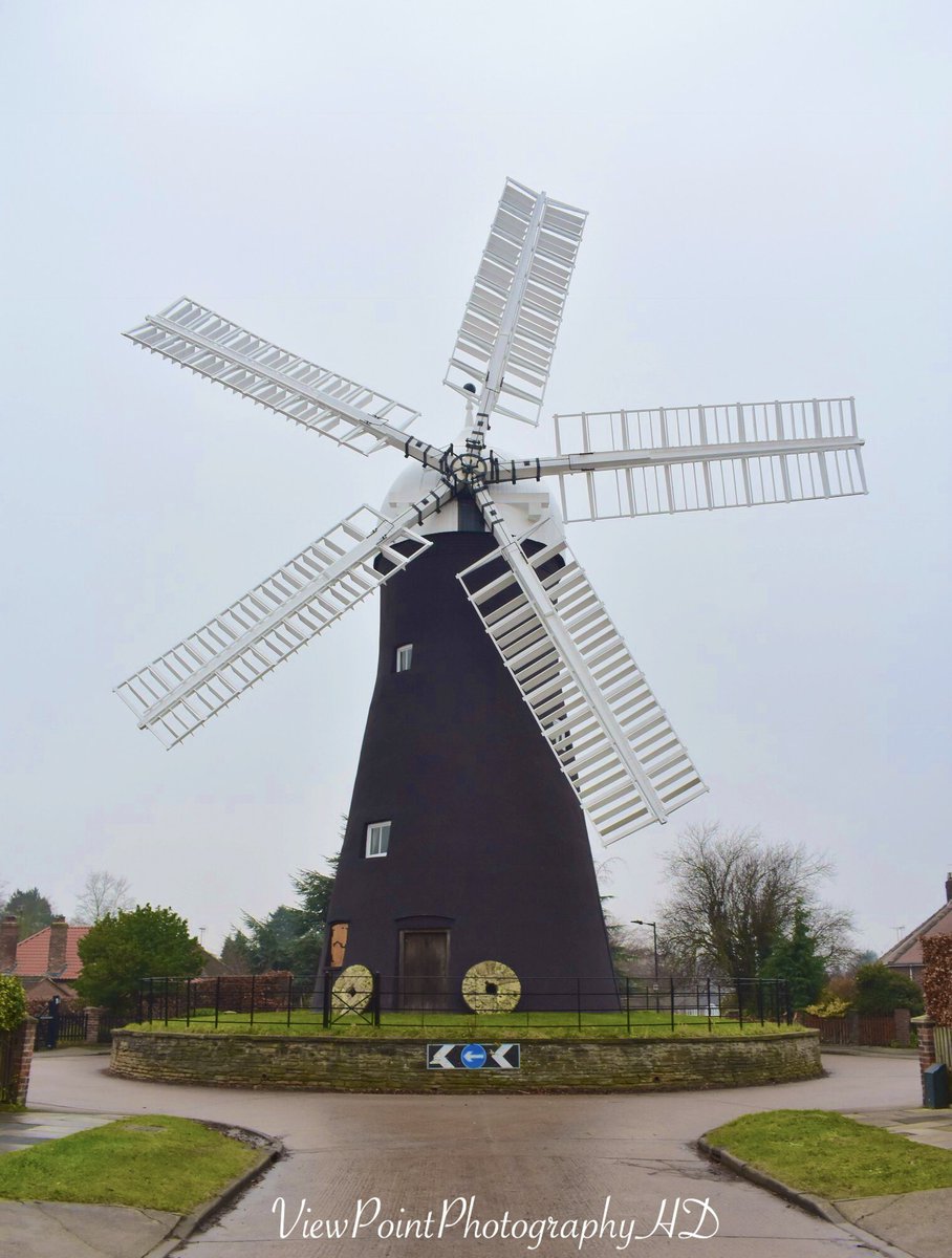 VPPhotographyHD's tweet photo. #York #Yorkshire #England #UK #HolgateWindmill #Holgate #Windmill #TowerMill #CornMill #Restoration #Roundabout #GeorgeWaud #History #Architecture #Landscape #Picturesque #Scenic #Quaint #Britain #GreatBritain #Travel #Sightseeing #Photography #ViewPointPhotographyHD 🇬🇧 https://t.co/fk1GDQ0ppg
