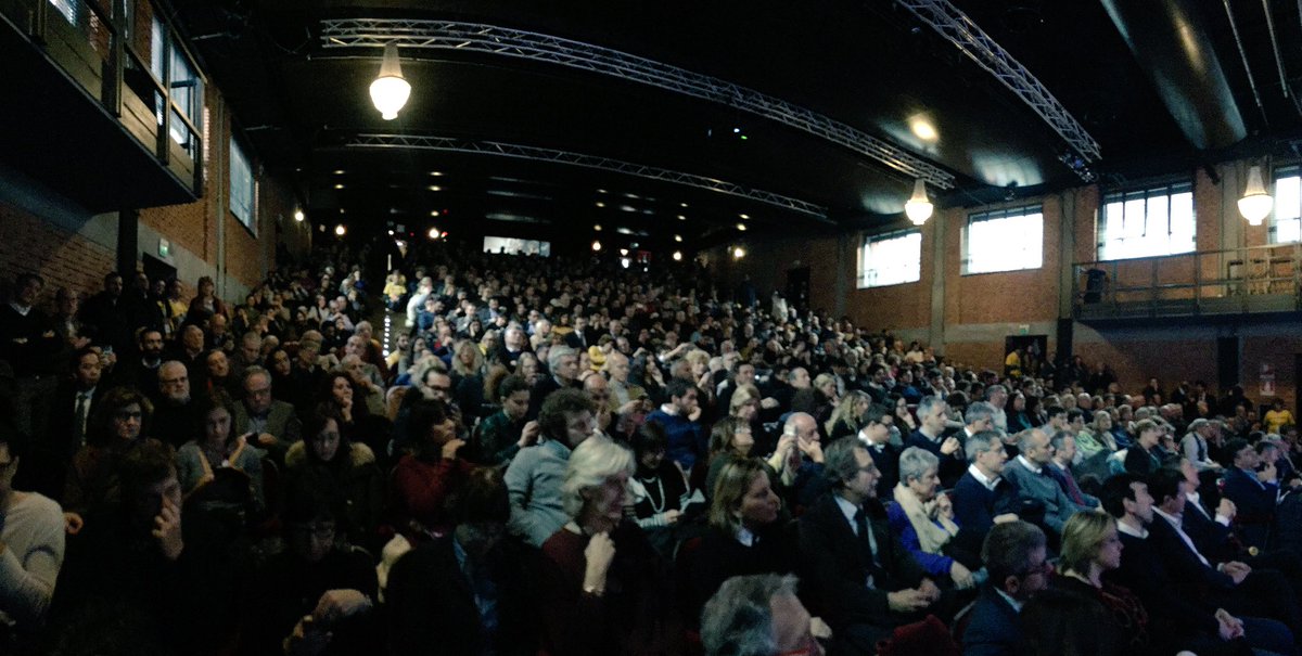 maumartina's tweet photo. A Milano con @giorgio_gori, @matteorenzi, @CarloCalenda e @BeppeSala. Serietà, competenza e coraggio per la Lombardia e l'Italia #ObiettivoGoverno https://t.co/uZfif68OXw