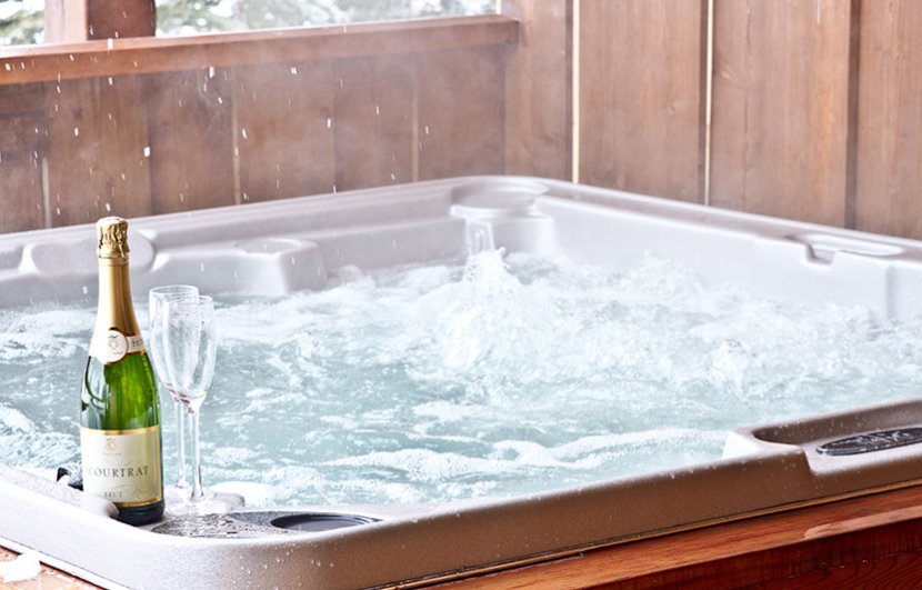 PoolsAshlea's tweet photo. #goldcrestVIP #available #januaryblues #hottub #shropshire #callforaprice #getaway #holiday #booktoday #luxuary #ludlow #frost https://t.co/B652mNHuzw