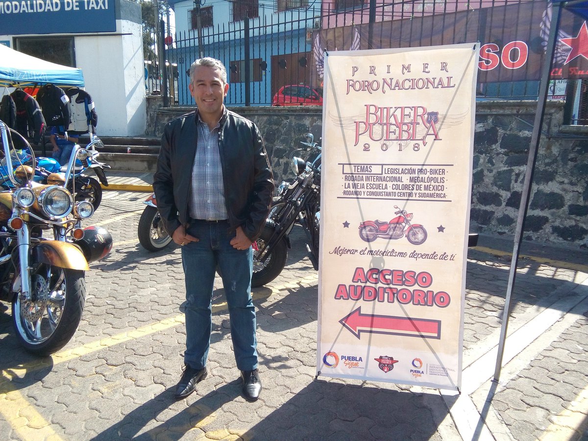 MCUDeP's tweet photo. #México, en #Puebla se llevó acabo el #PrimerForoNacionalBiker, así lo comenta @fernandograham Director de @MovilidadPuebla https://t.co/8XbHulGwQa https://t.co/4dFPZgpONO
