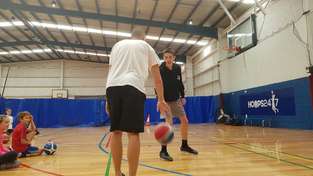 MrBullutproof's tweet photo. This where baby steps of my priority goals for next year , and that goal is developing international Bulut Hoops 3x3 Pro Camp .
Have a blast in Melbourne, and hope to see you soon.
Next stop Surabaya Indonesia 23-25 January .
#3x3planet #buluthoops https://t.co/mC2hl19xY8