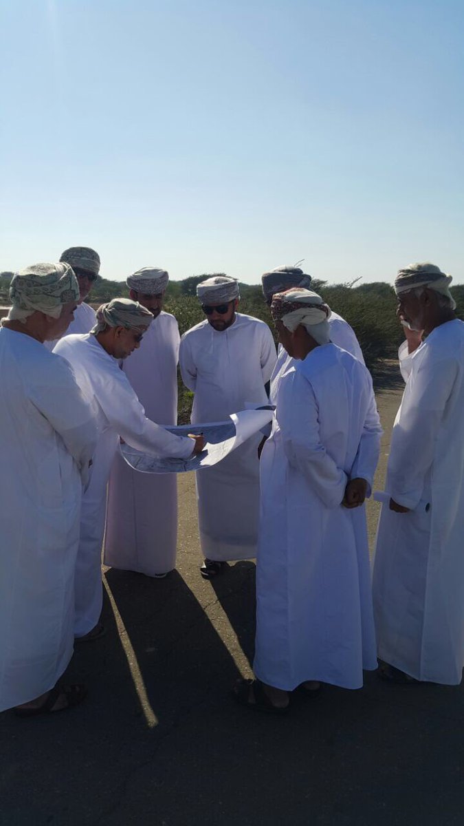 زيارة ميدانية لفريق من بلدية صحار ، والمديرية العامة للبلديات الإقليمية ومواد المياه بشمال الباطنة ، والمجلس البلدي بصحار وذلك لتحويل بعض مجاري الأودية للخزان الثاني من السد كحل مؤقت في الفترة الحالية لتخفيف التأثير على منطقة الوقيبة 5 وسوق الجمعة، والمناطق التي يمر عليها الوادي.