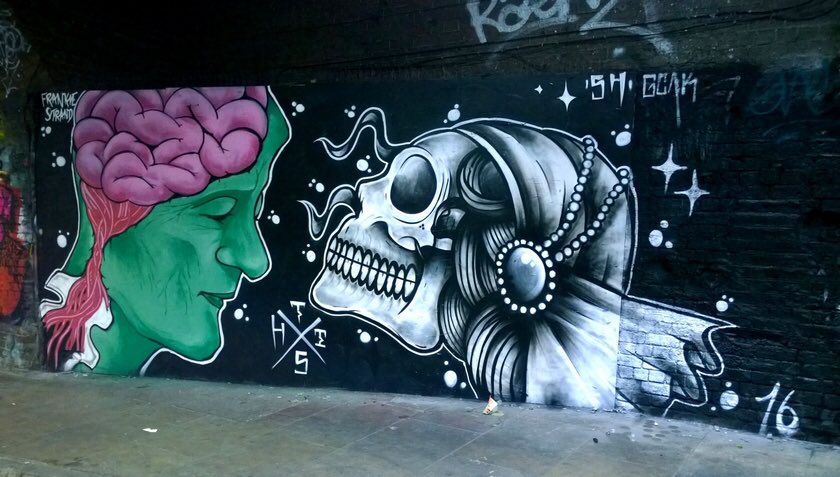 lovestreetart22's tweet photo. A selection of This Oneโs art around East London. The final picture is a collaboration with Frankie Strand. #StreetArt #ThisArt #Hackney #BrickLane https://t.co/lMHL9J4Yd6