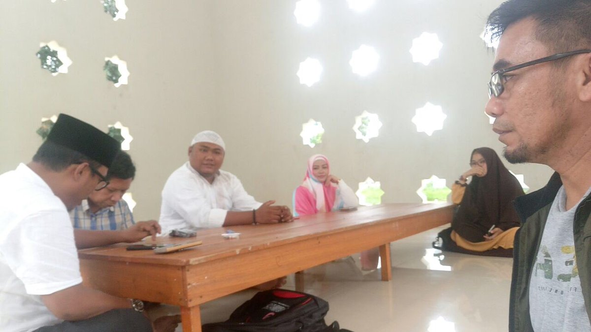 FarmanAgus's tweet photo. Rapat Perdana PW Pemuda Muslimin Prov. Gorontalo https://t.co/HiMFhGXi0i