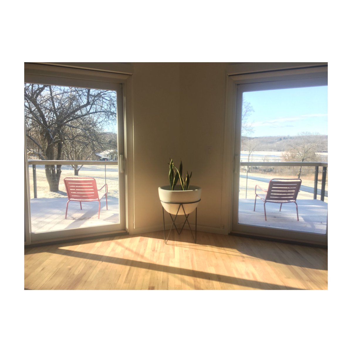ACDJewelry's tweet photo. Natural lighting is #onpoint ☀️ #mywestelm https://t.co/7lTURiuWU7