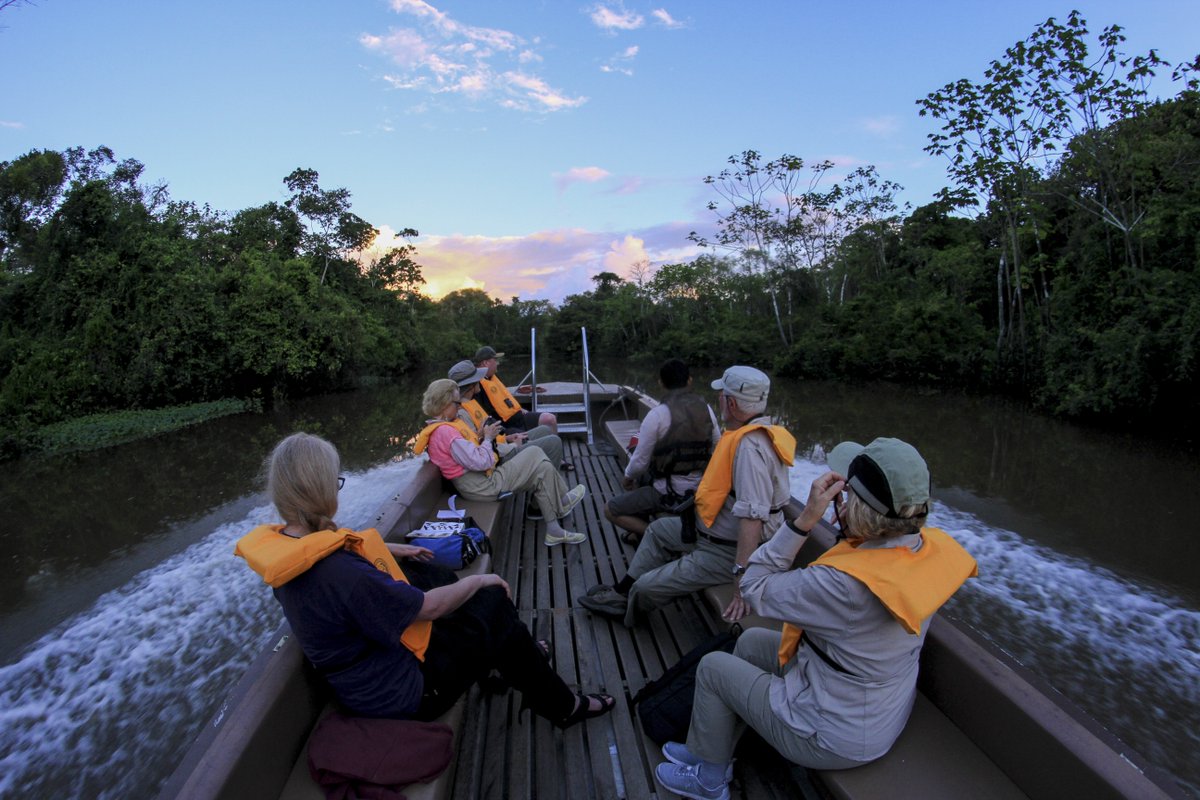 J_experiences's tweet photo. Destination?, the horizon!
#ZafiroCruise #JungleExperiences #WildLife #RiverCruise #Adventure #AmazonCruises #nature #sunset #amazing #instago #yum #green #sky #skyporn #view #night #morning #instasky #animals #animallovers #instafish https://t.co/Xt46Toi3V1