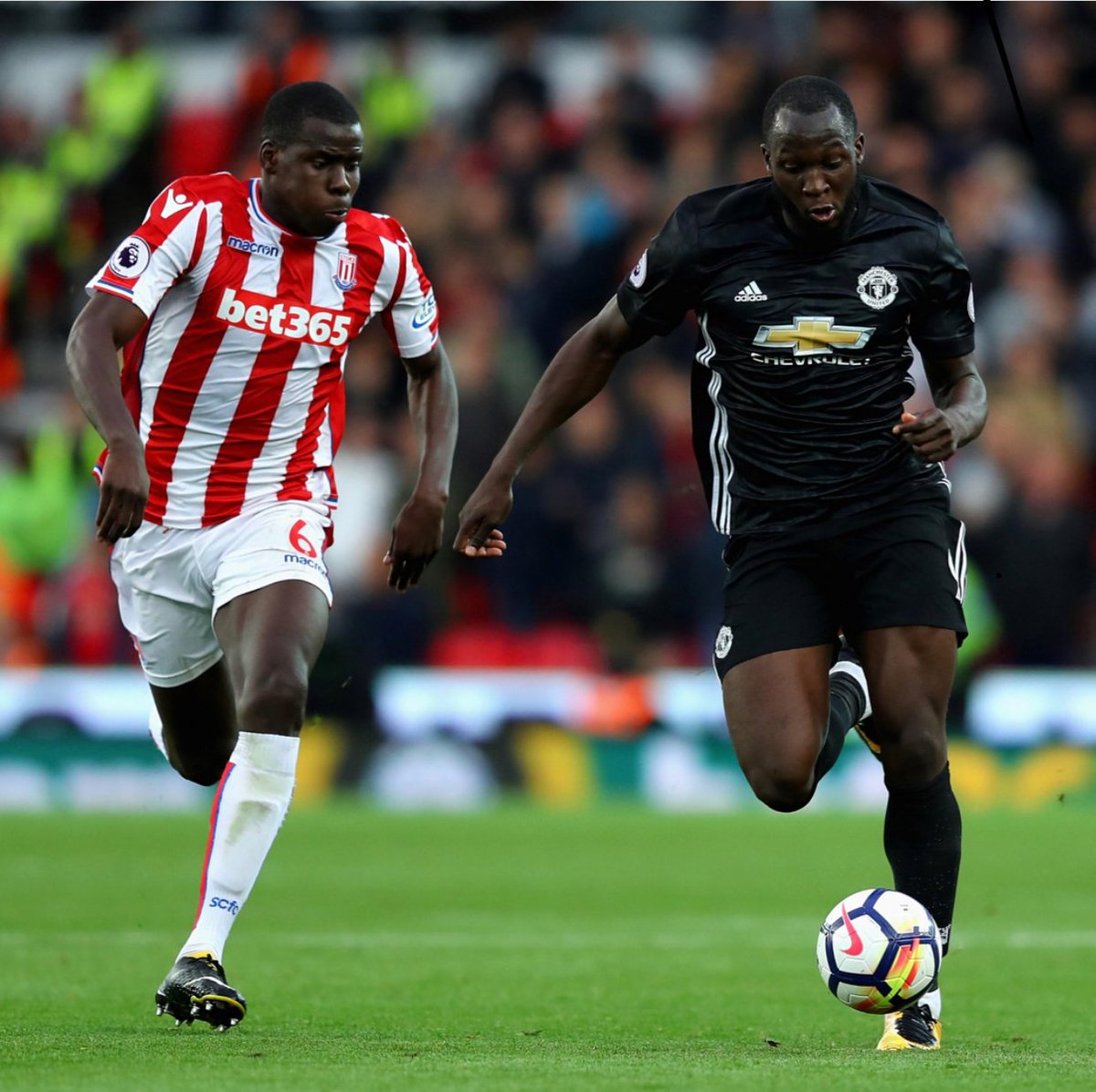 ManUtdInPidgin's tweet photo. Retweet if you believe say Romelu Lukaku go score against Stoke City! 

#MUIP https://t.co/17hkMp6k8r