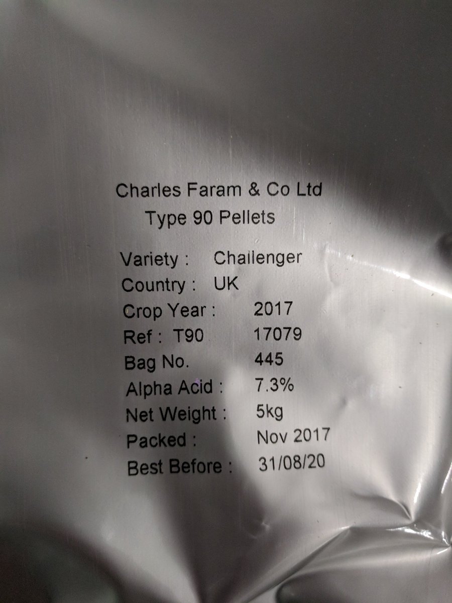 SpartanBrewery's tweet photo. First brew of the year. Doesn't get much fresher than this! Thanks @CharlesFaram #hops #2017crop #freshfreshfresh 👍🍻 https://t.co/hXIXW28u0C