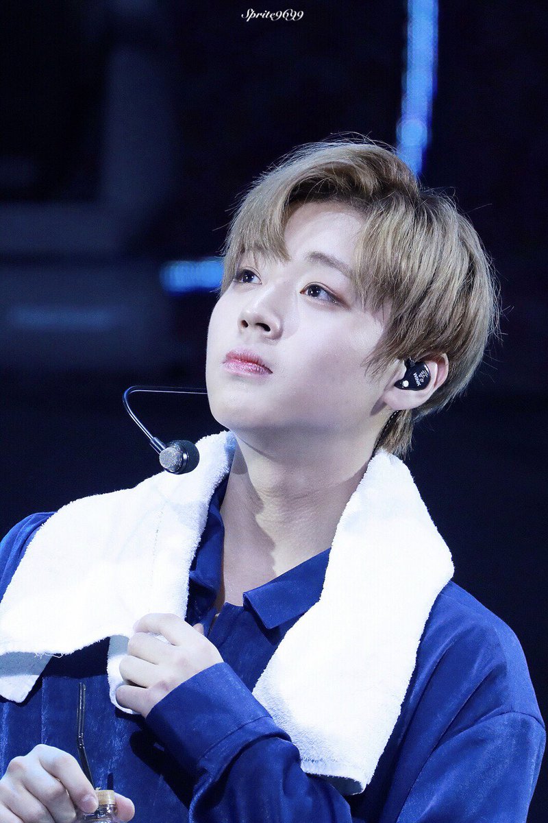 sprite_9699's tweet photo. 180114 Macau FM
#박지훈 #워너원
#지훈 #jihoon #parkjihoon
#wannaone https://t.co/yNWPDOFsJh