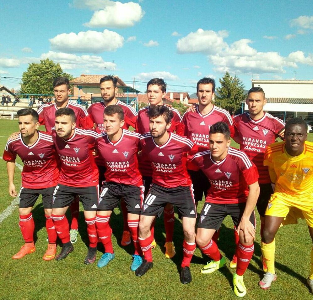 Siempre en mi corazón - <a href="/CDMirandes/">Club Deportivo Mirandés</a>  ♥🚀

Vamos! 🌠⚽